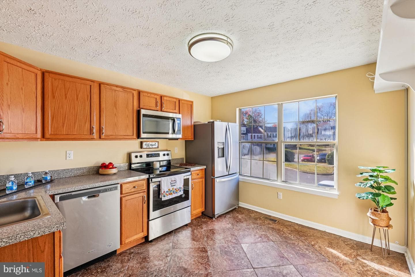 4225 Drake Court photo 4