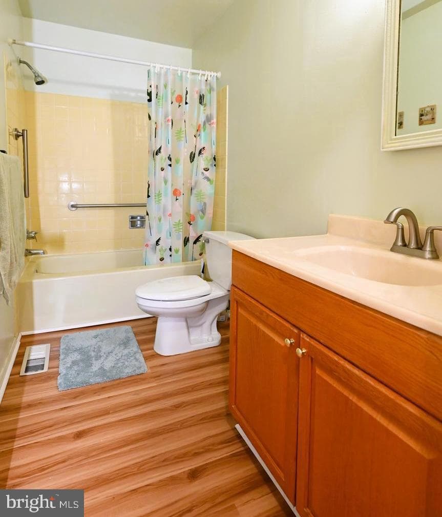 137 Garner Avenue photo 14