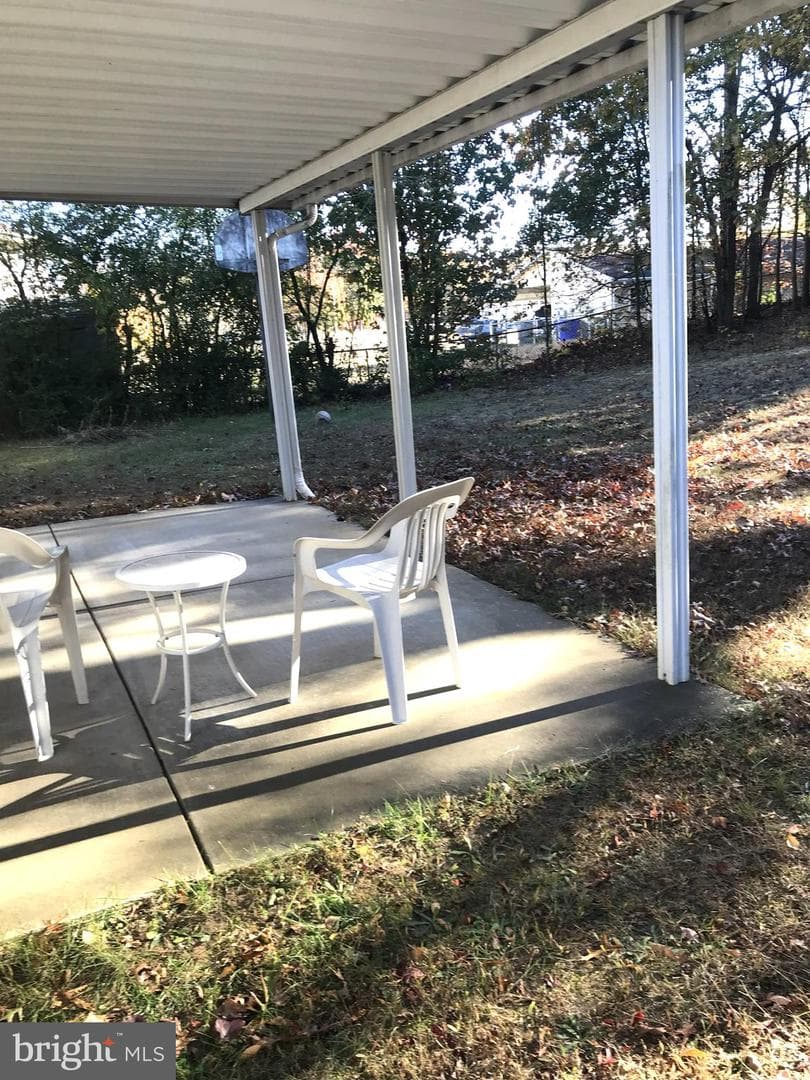 137 Garner Avenue photo 21