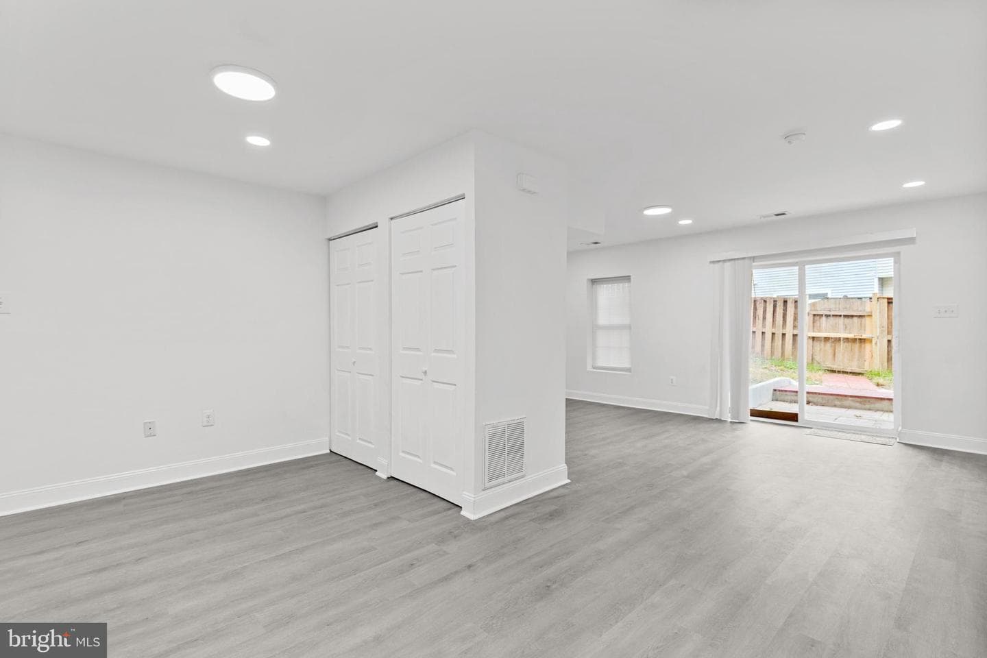 105 Palmetto Court photo 36