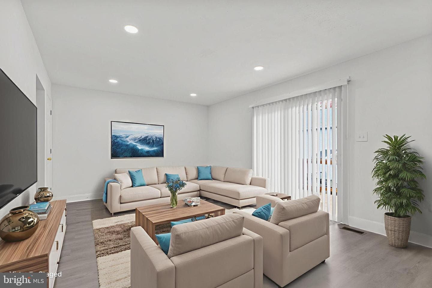 105 Palmetto Court photo 5