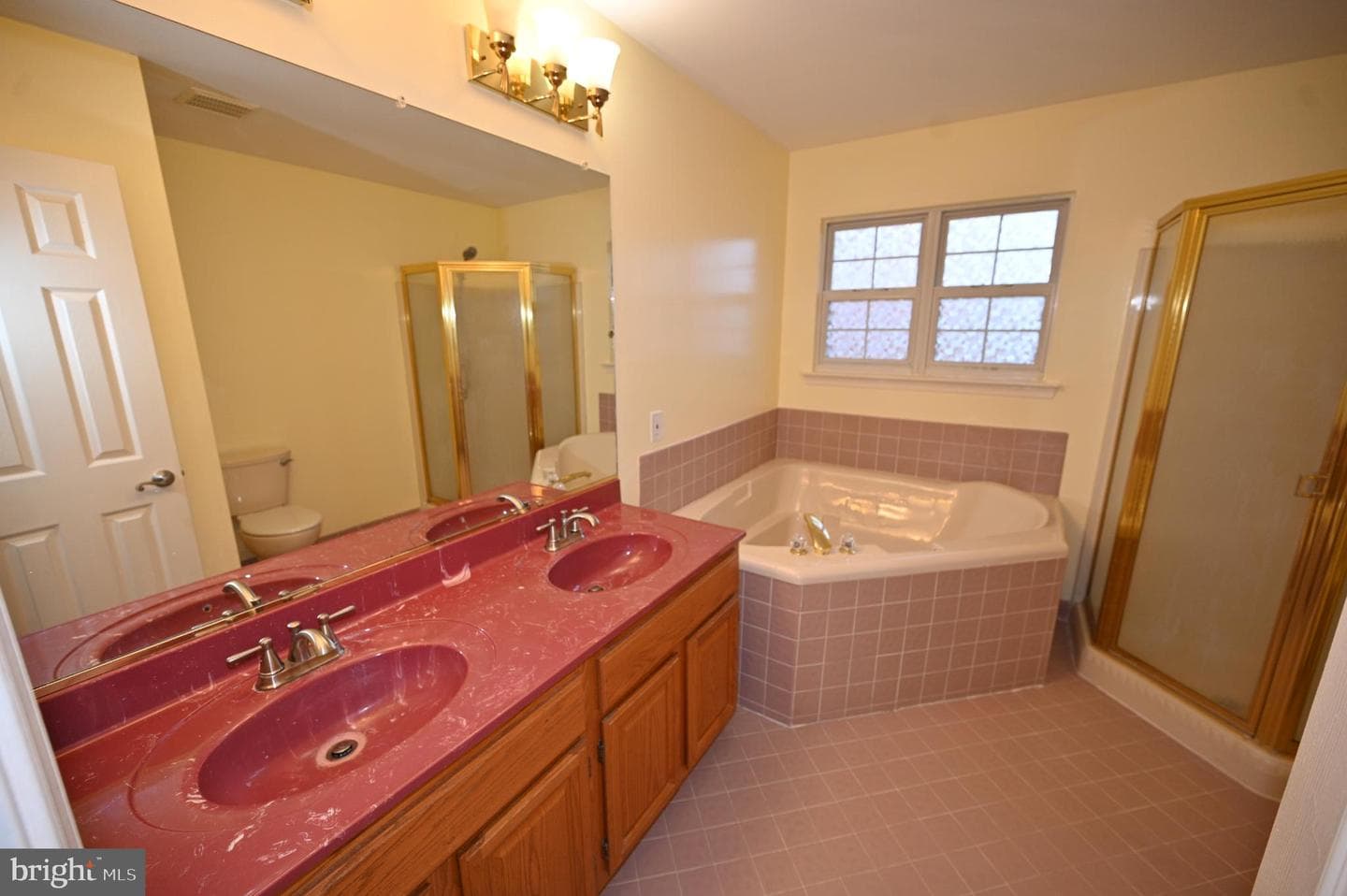 2800 Harrison Court photo 54