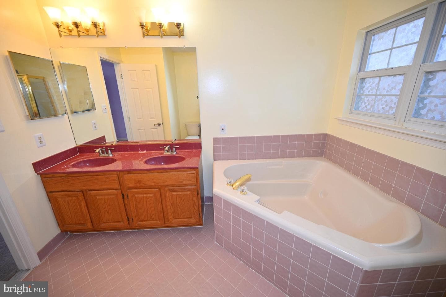 2800 Harrison Court photo 57