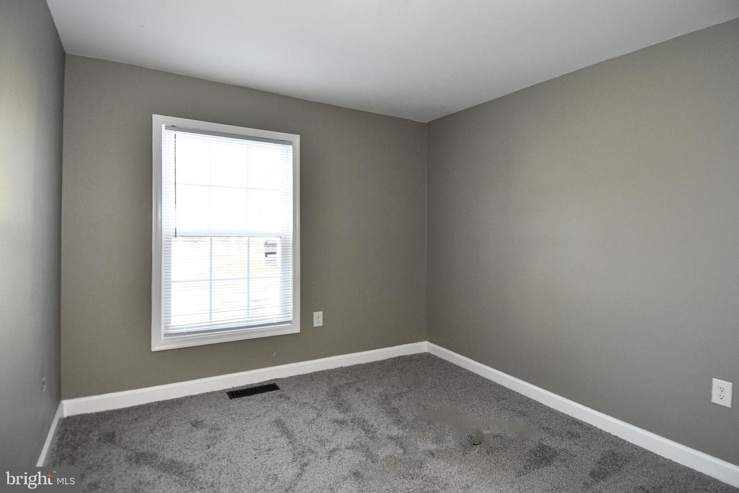 717 Brandon Circle photo 26