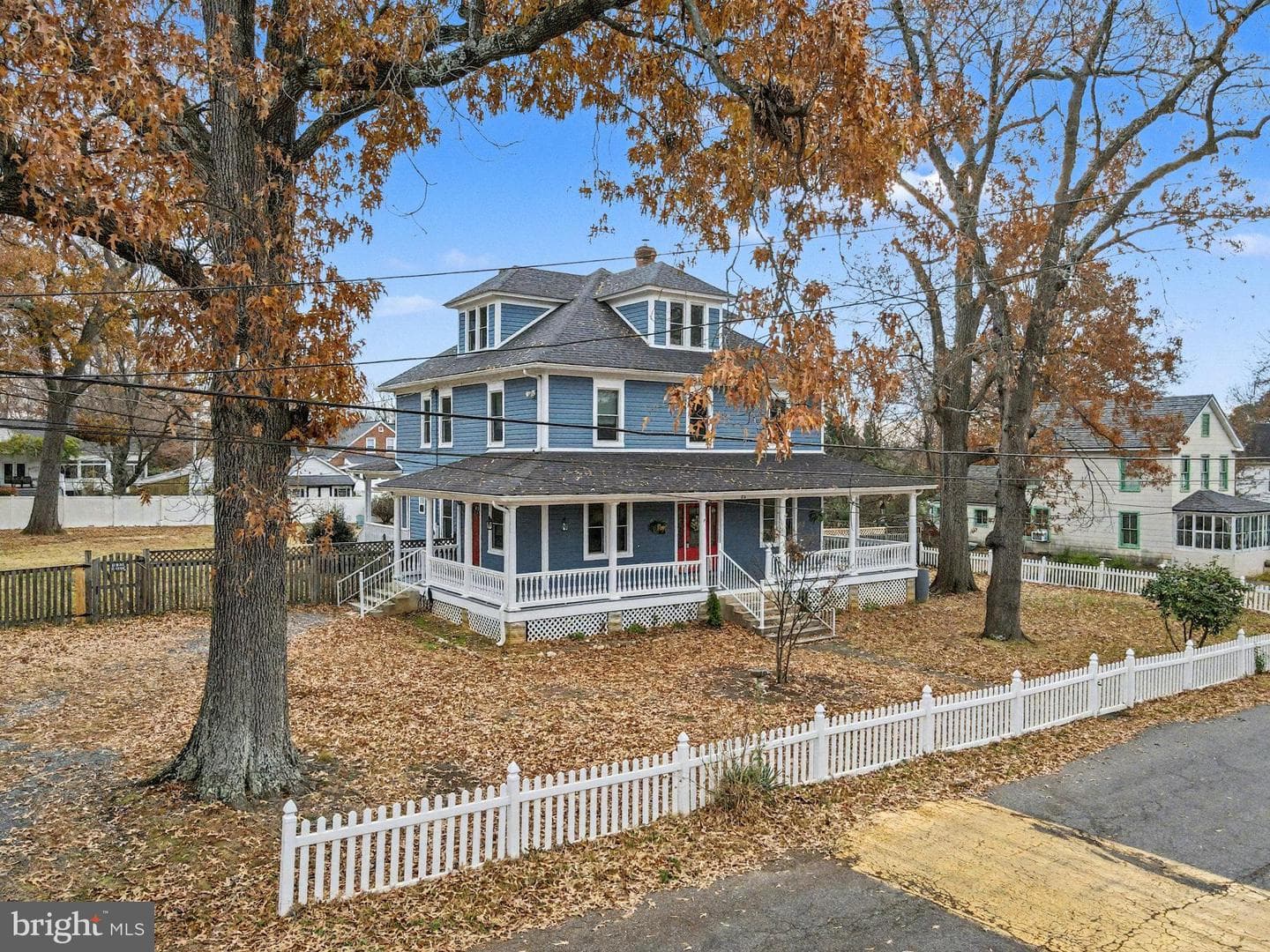 25 Indian Head Avenue photo 10
