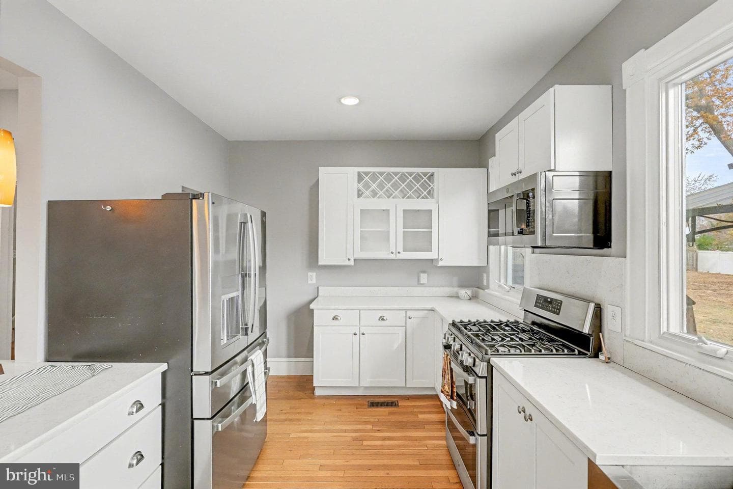 25 Indian Head Avenue photo 16