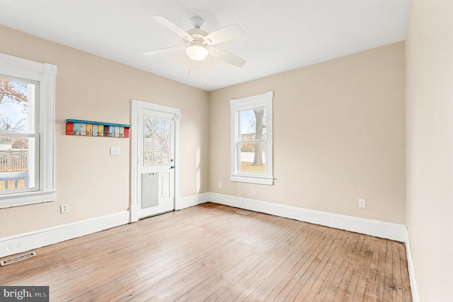 25 Indian Head Avenue photo 19