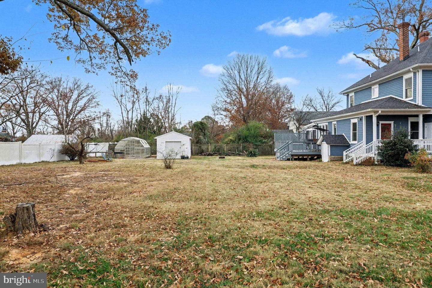 25 Indian Head Avenue photo 37