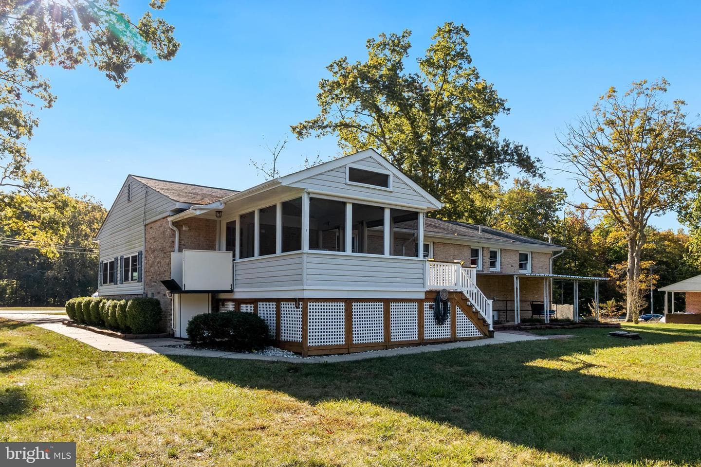 7295 Saint Marys Avenue photo 30
