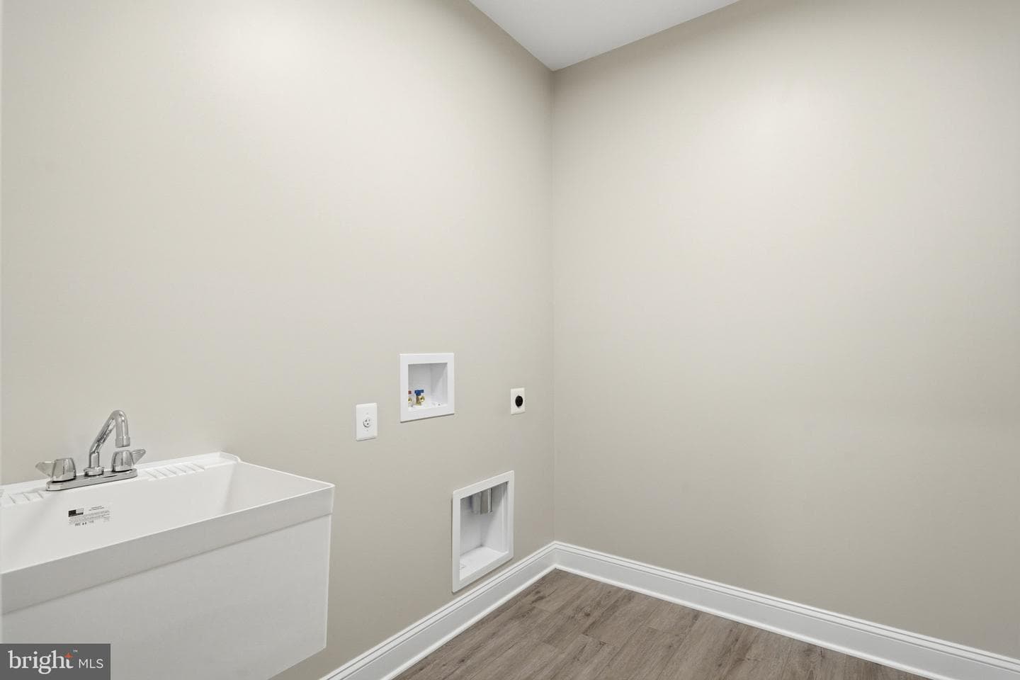 5898 Hardwick Court photo 27