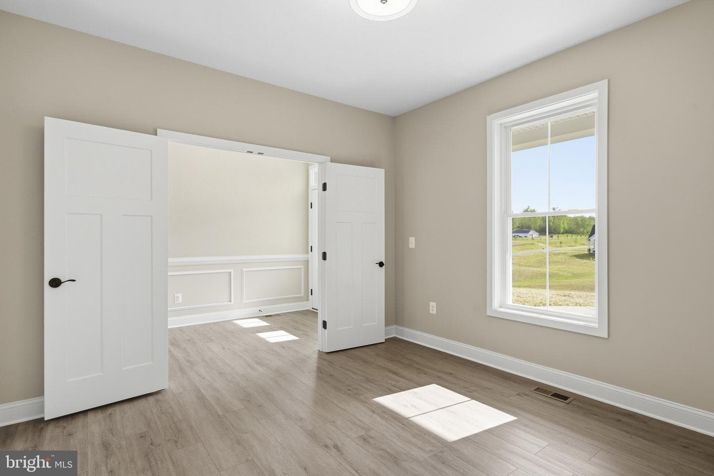 5898 Hardwick Court photo 8