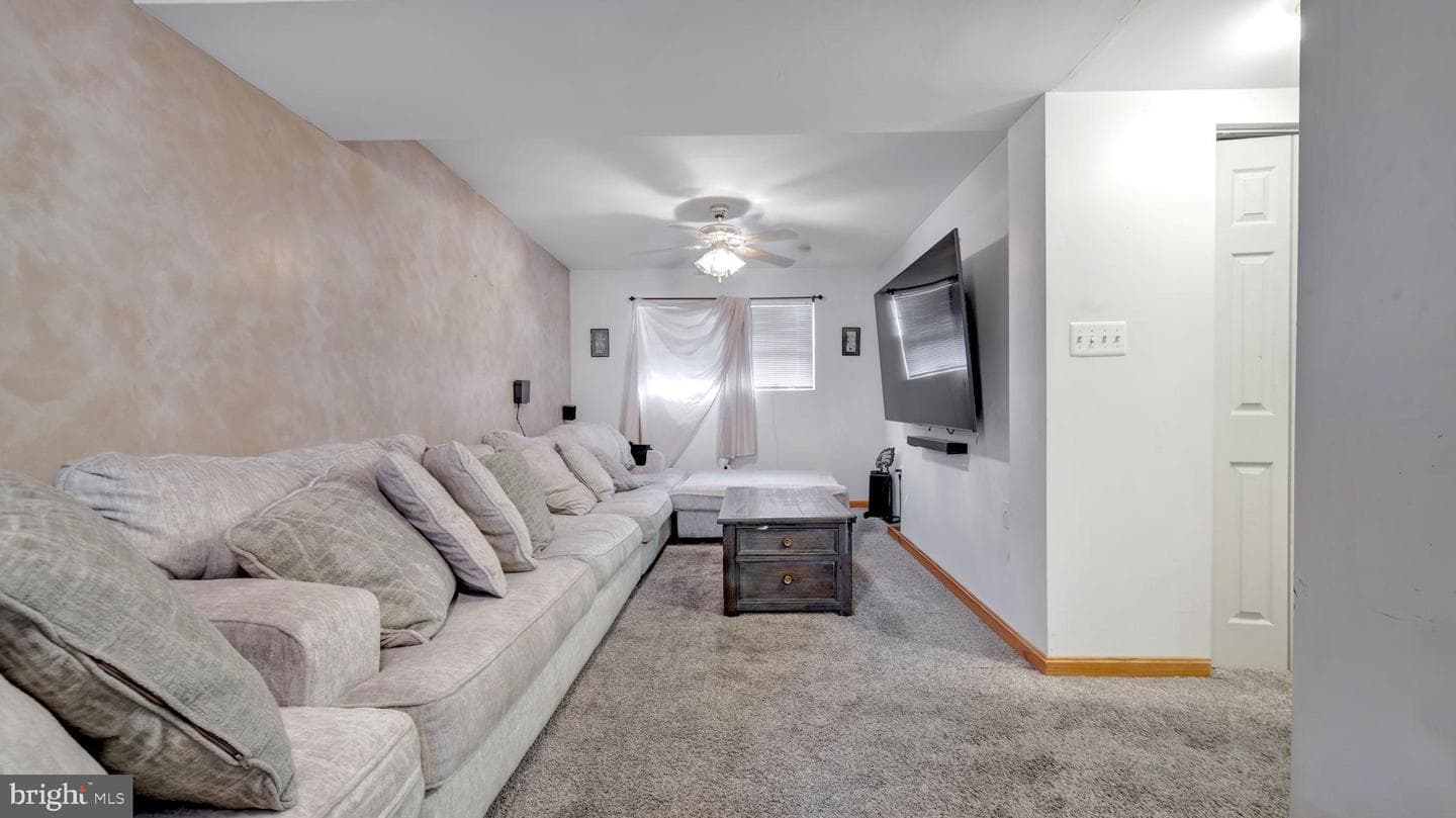 5085 Bluehead Court photo 5