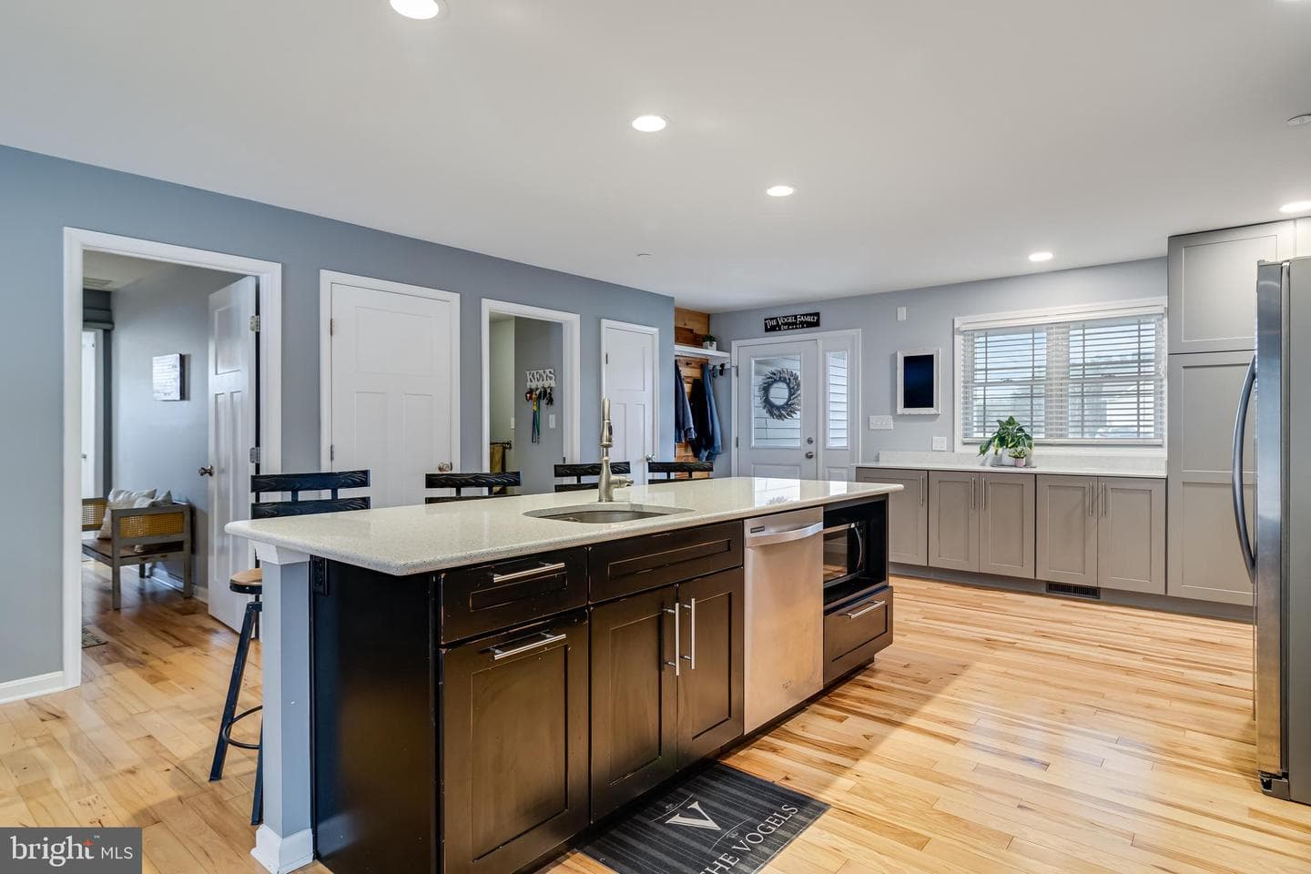 15464 Alex Street photo 10