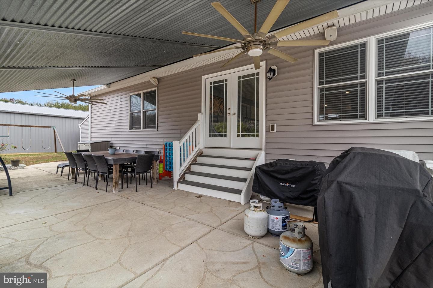 15464 Alex Street photo 39