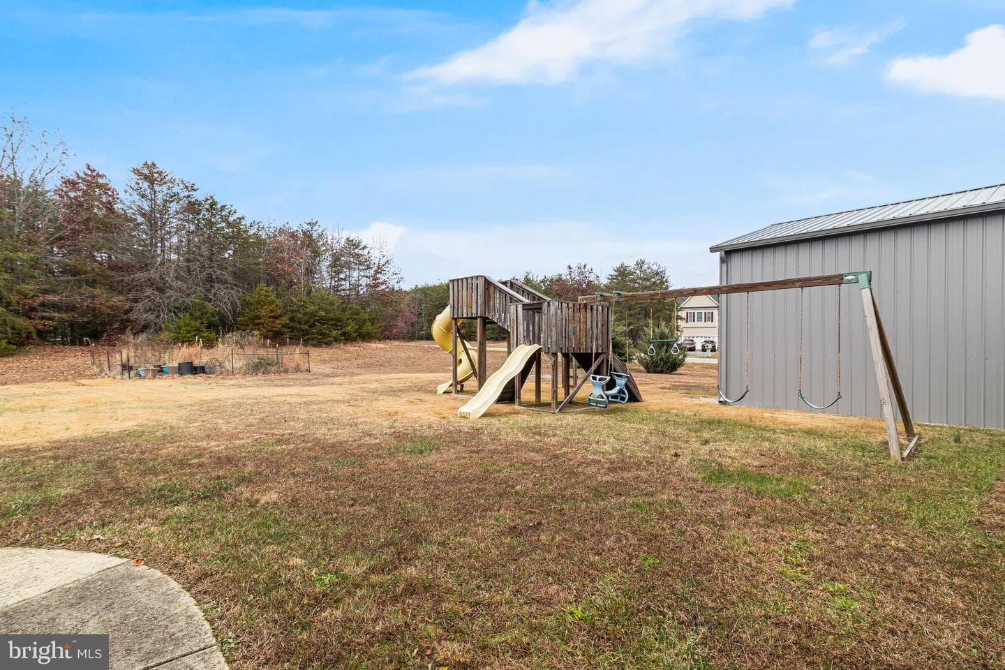 15464 Alex Street photo 43
