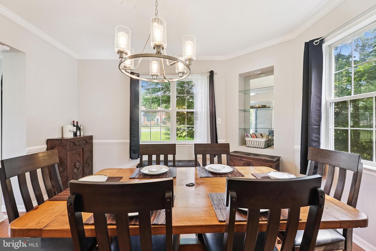2404 Berry Thicket Court photo 12