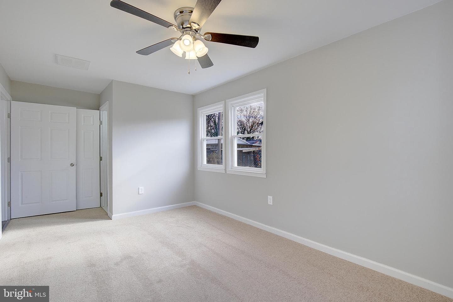 7926 Wicker Lane photo 17