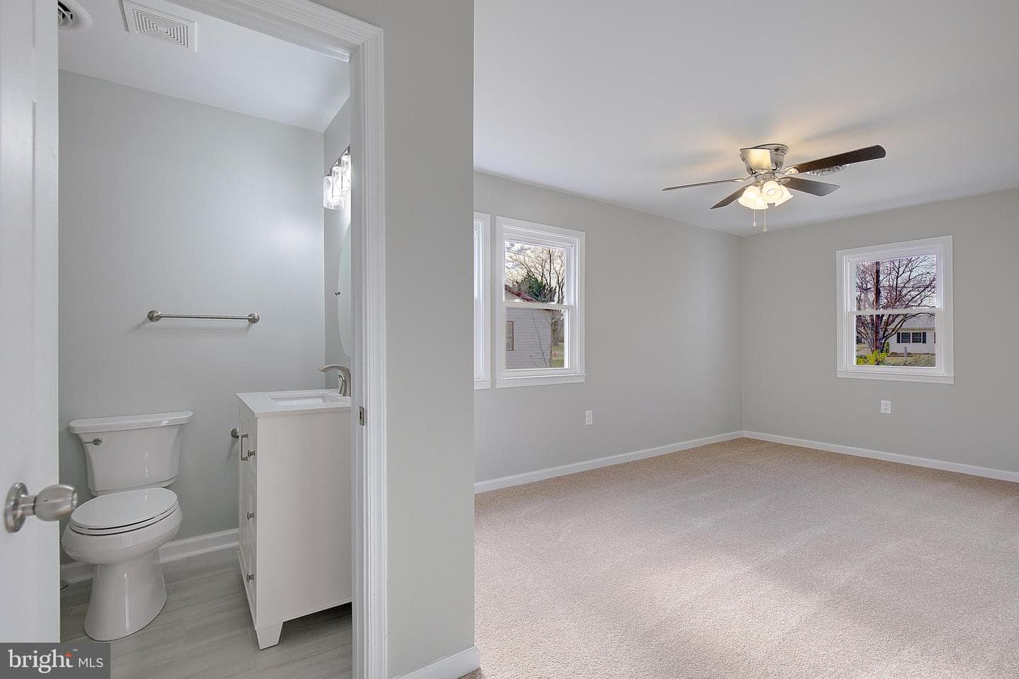 7926 Wicker Lane photo 18