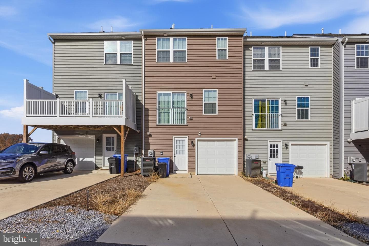 30 Caswell Drive photo 3