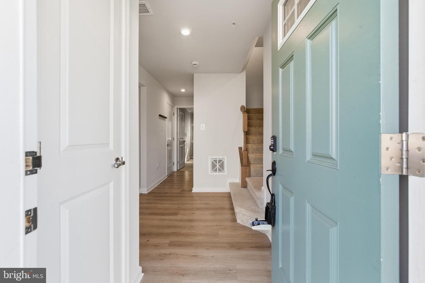 30 Caswell Drive photo 5