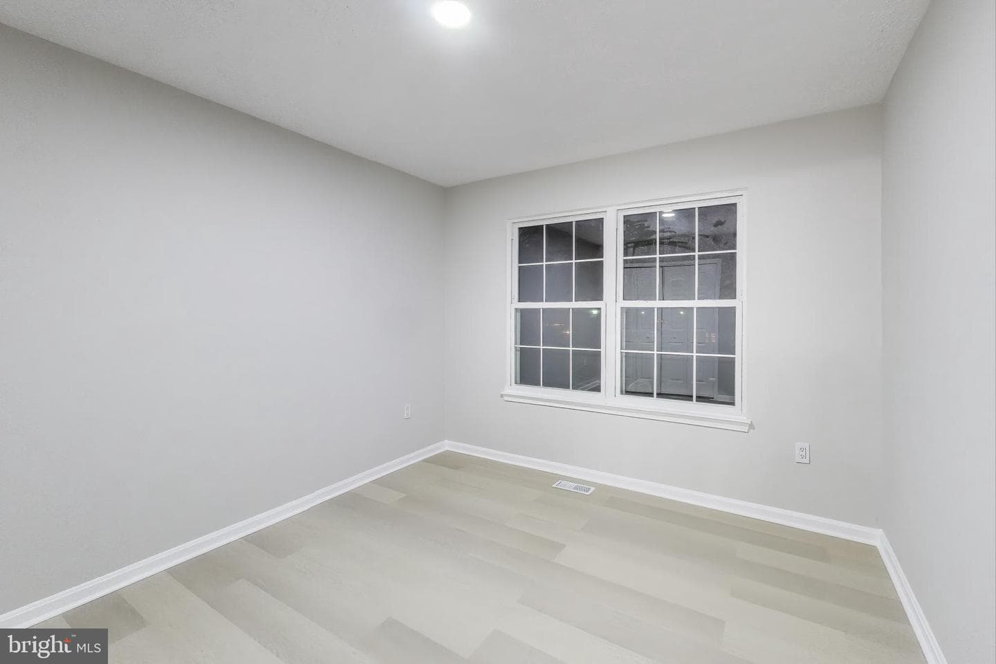6114 Red Squirrel Place photo 12