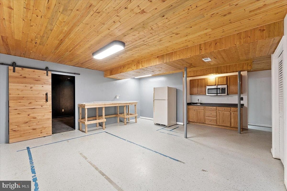 3264 Gossett Court photo 48
