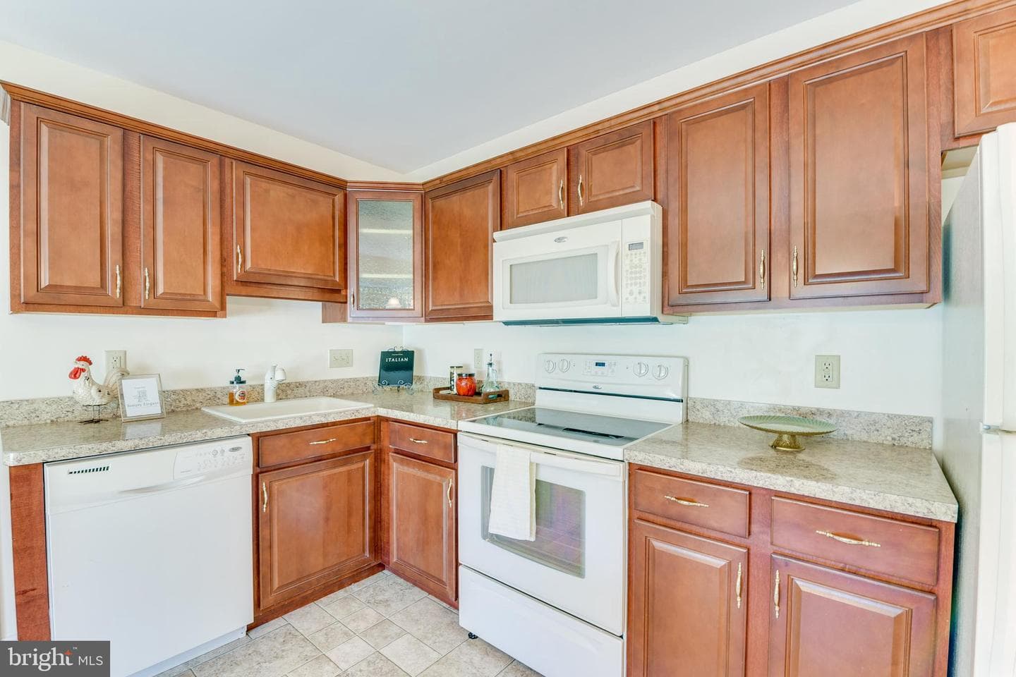 8505 Abell Way photo 11