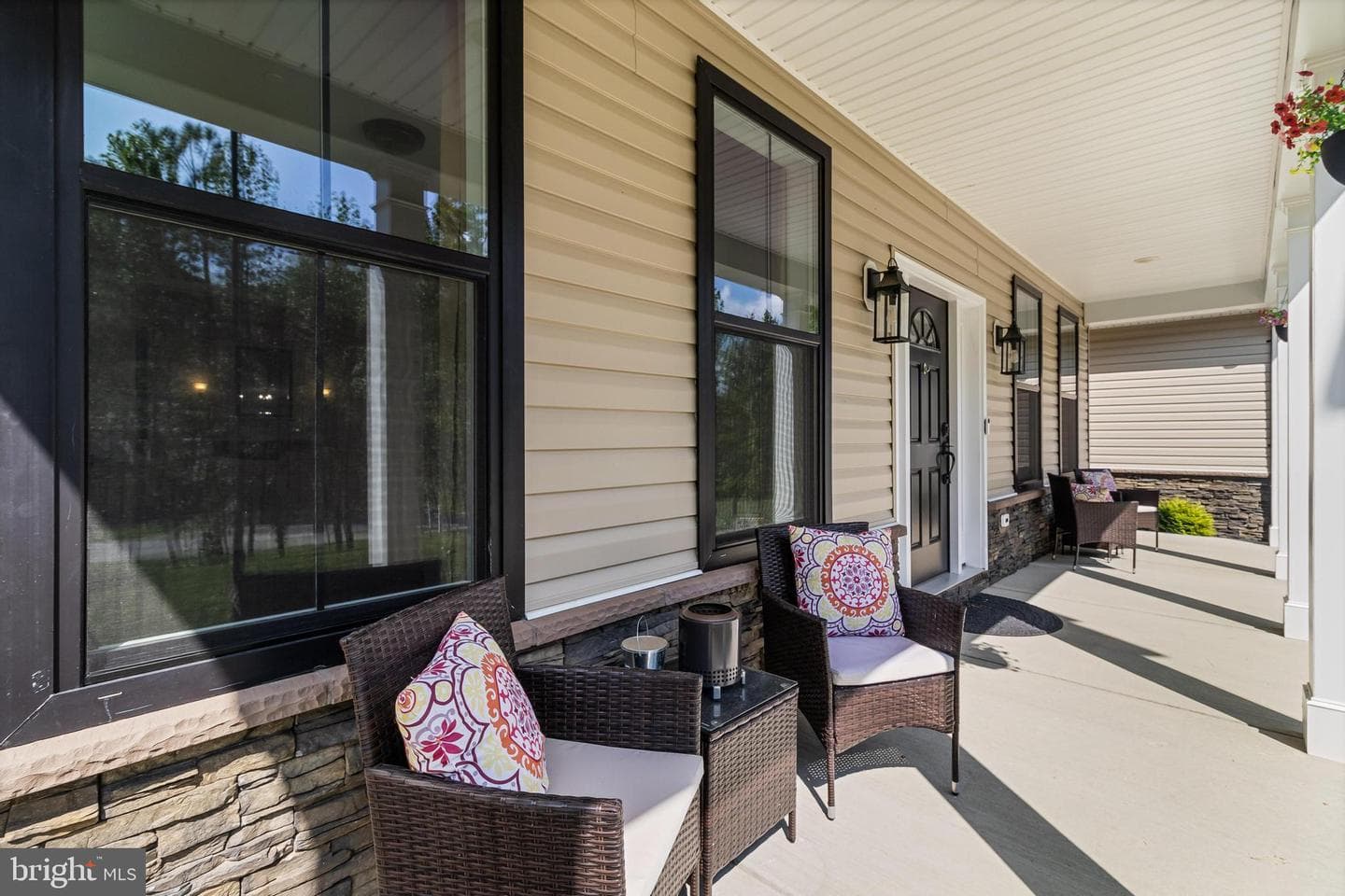 4025 Tamaron Court photo 3