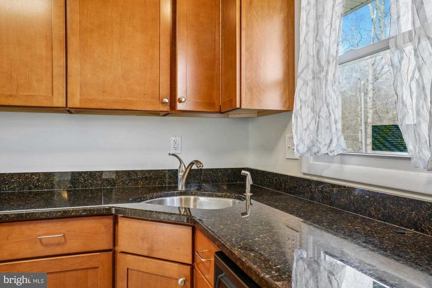 120 Garner Avenue photo 23