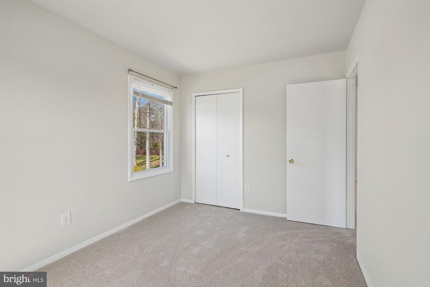 120 Garner Avenue photo 29