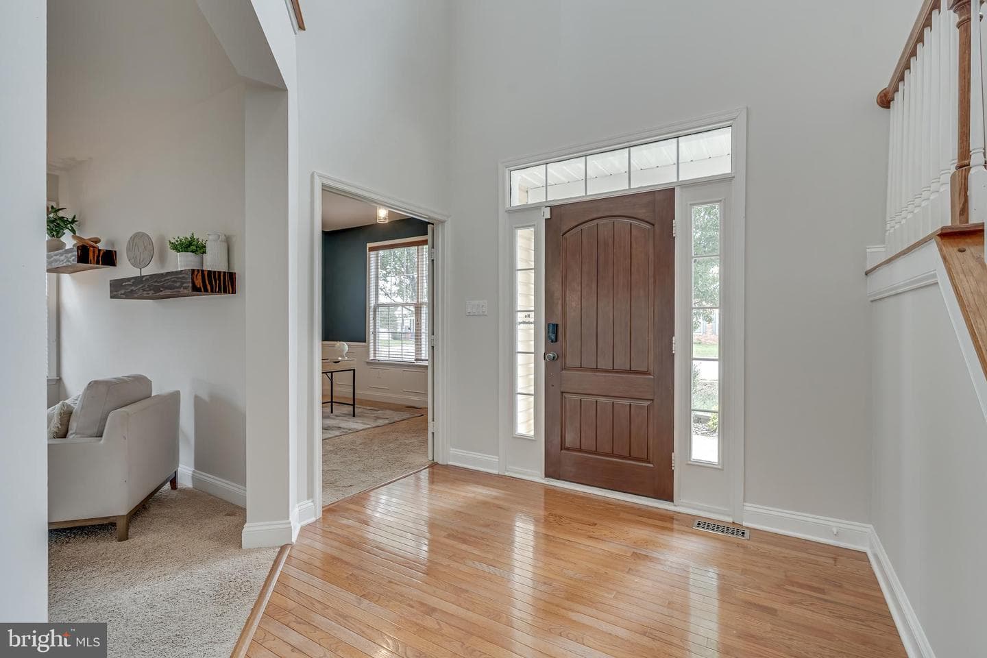 3023 Wildflower Drive photo 5