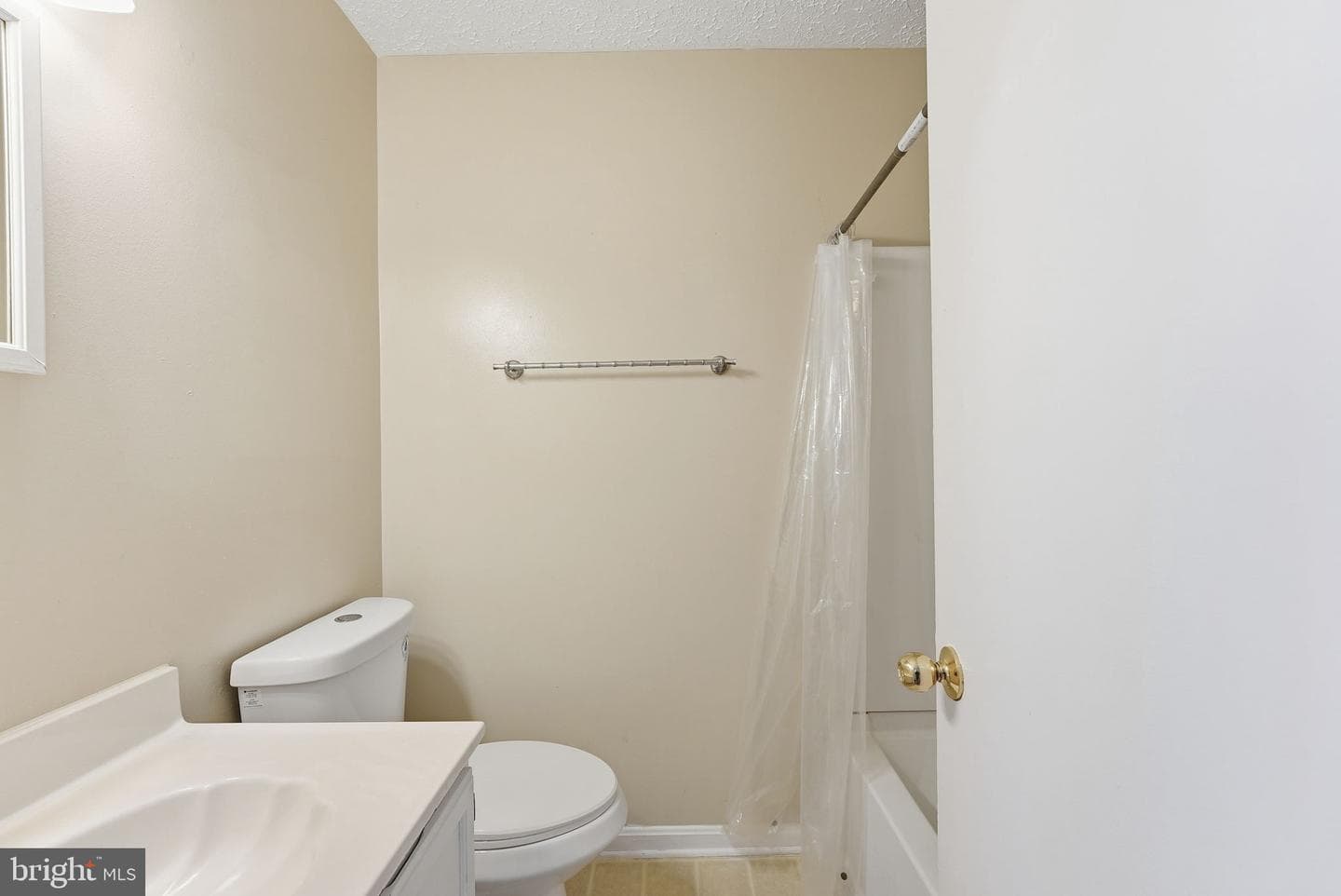 24 Oakside Lane photo 15