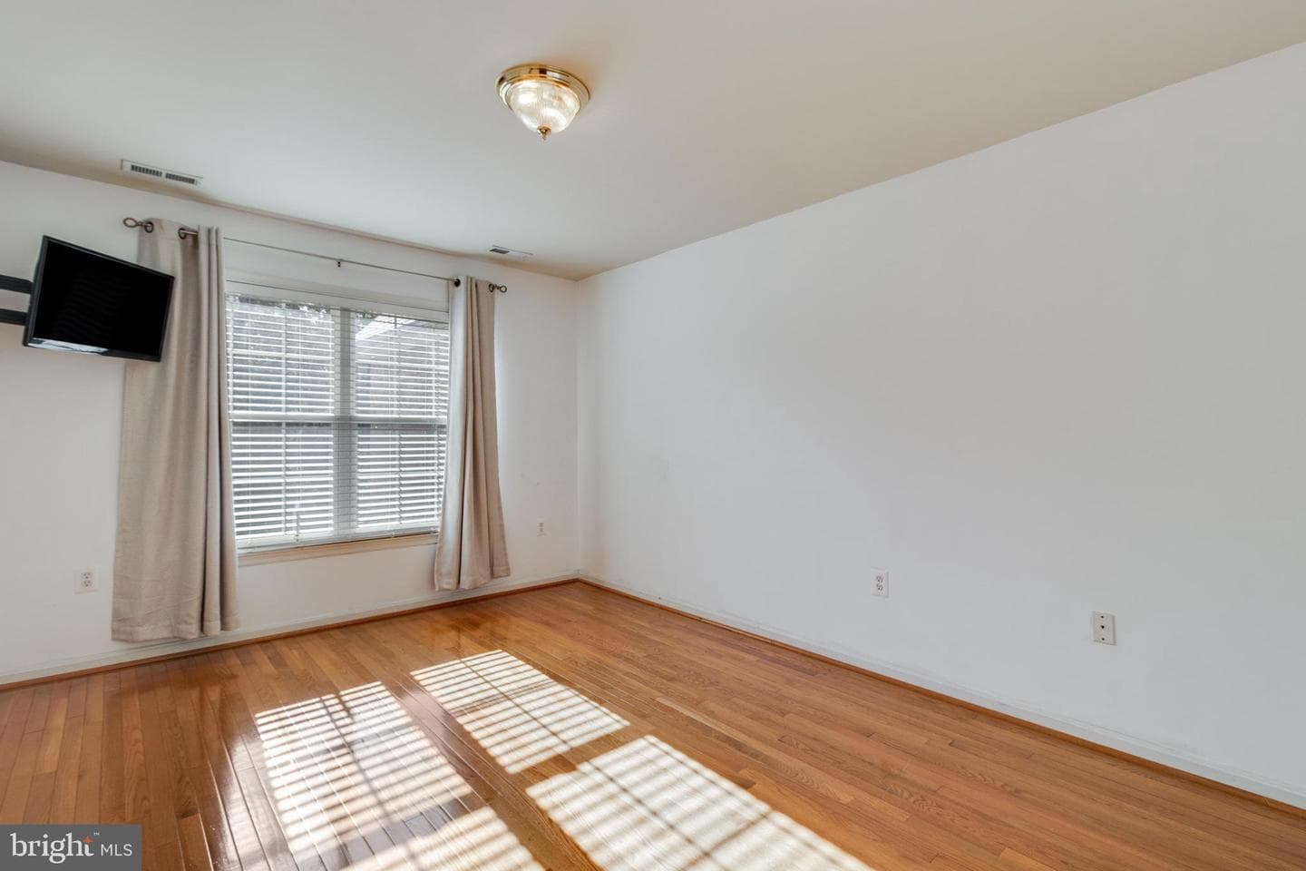 6194 Hard Bargain Circle photo 35