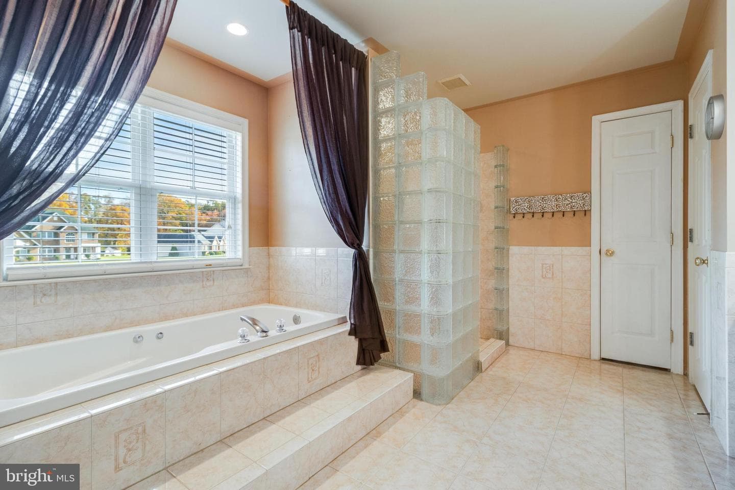 6194 Hard Bargain Circle photo 44