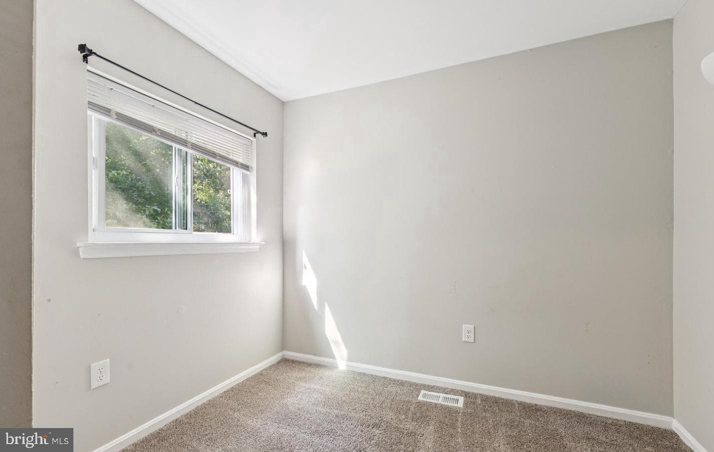 3059 Heathcote Road photo 11