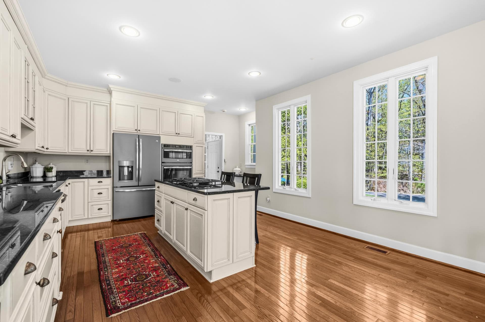 1325 Liverpool Point Road photo 12