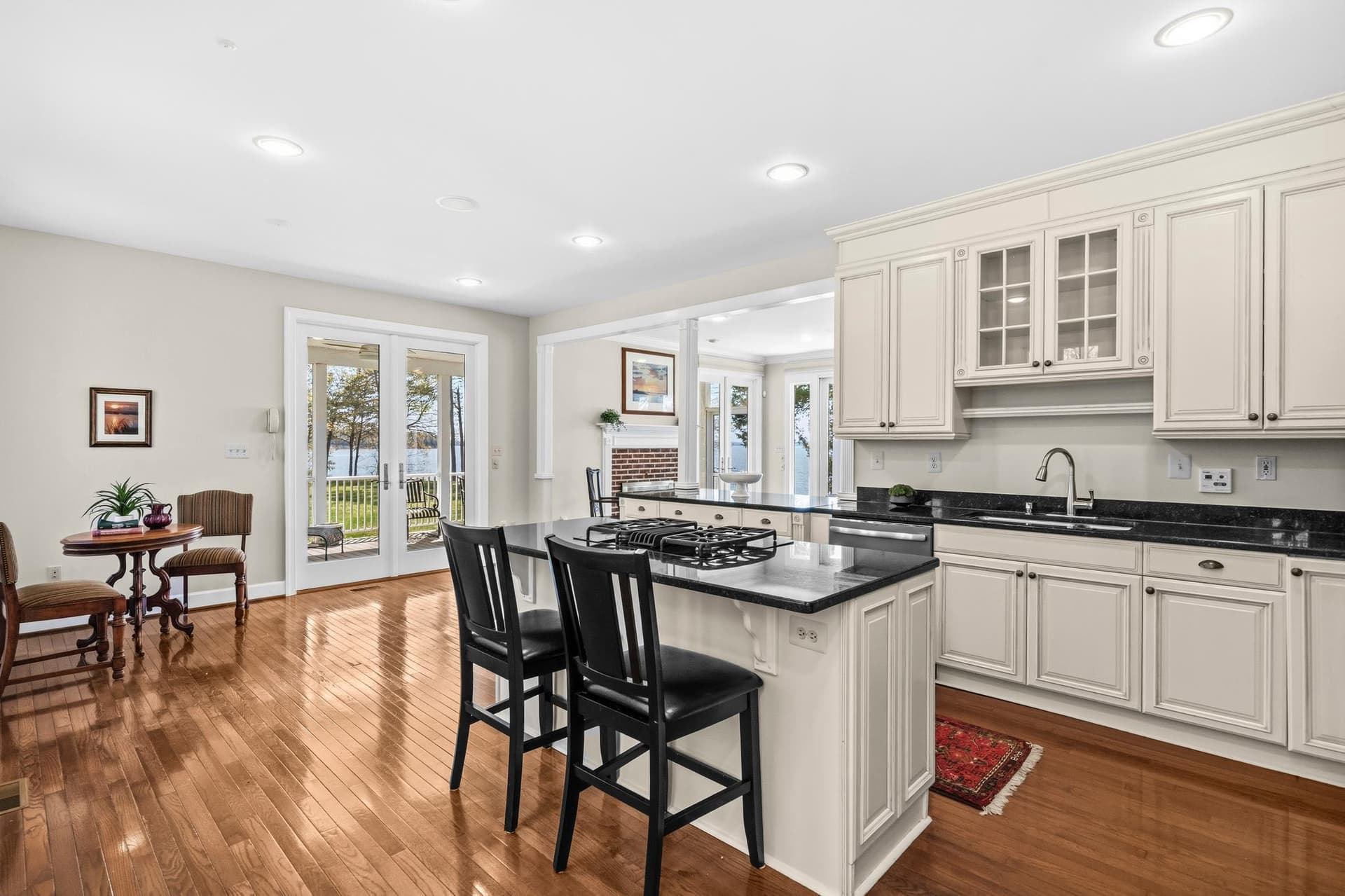 1325 Liverpool Point Road photo 14