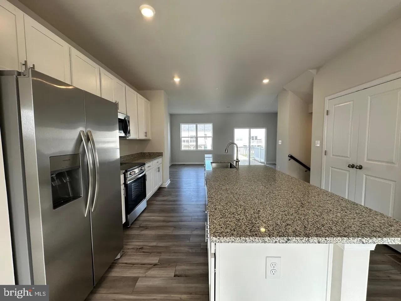 10997 Barnard Place photo 9