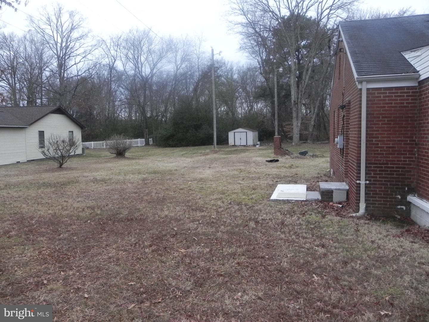 2555 Marshall Hall Road photo 3