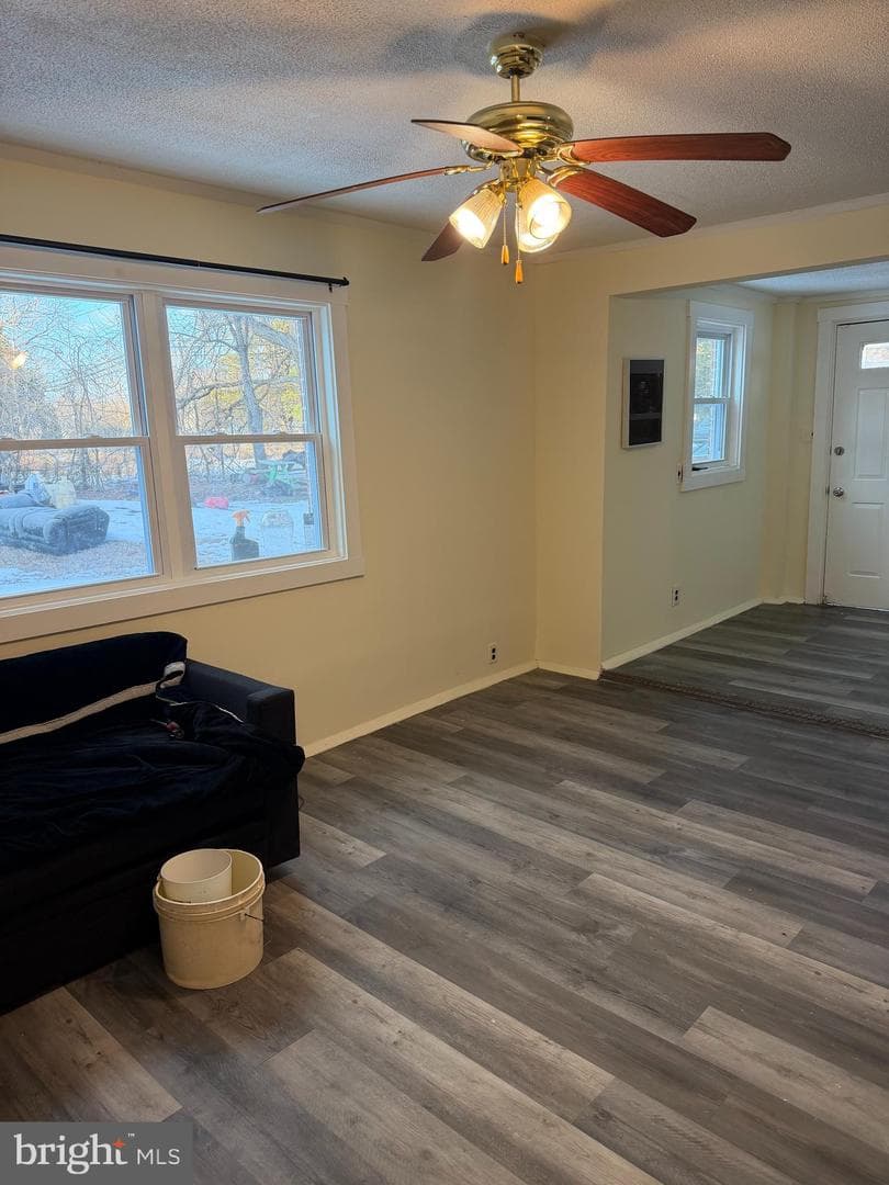 2555 Marshall Hall Road photo 7