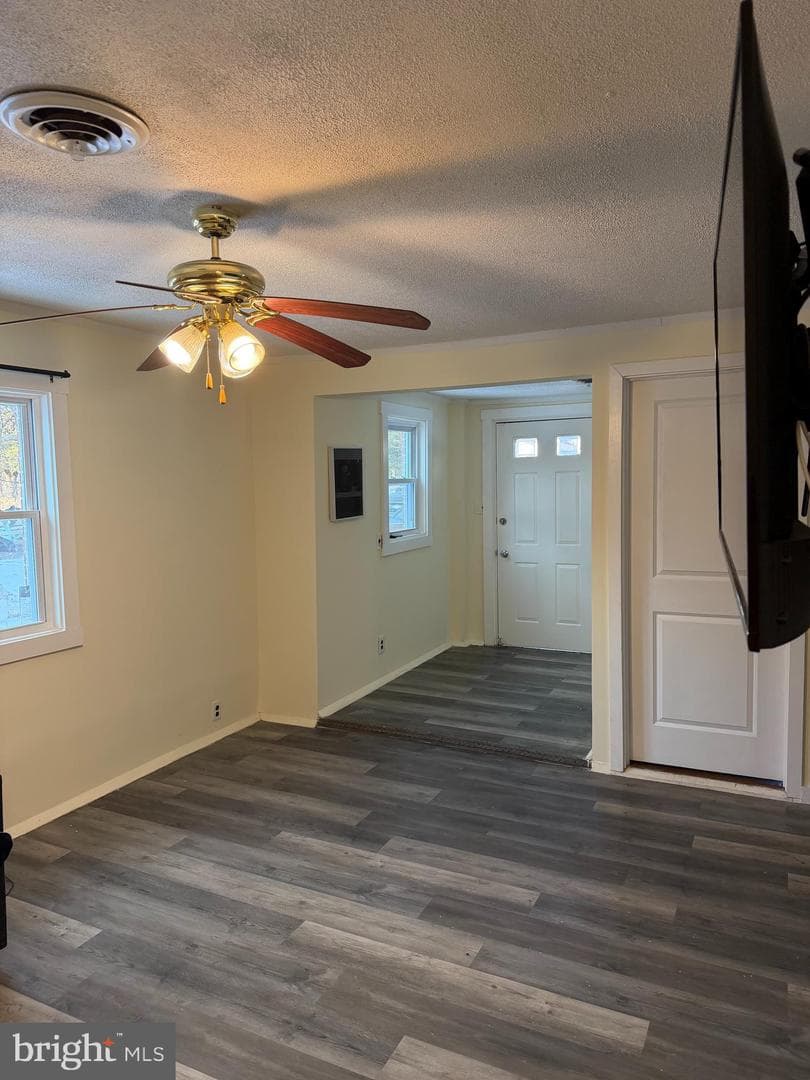 2555 Marshall Hall Road photo 8