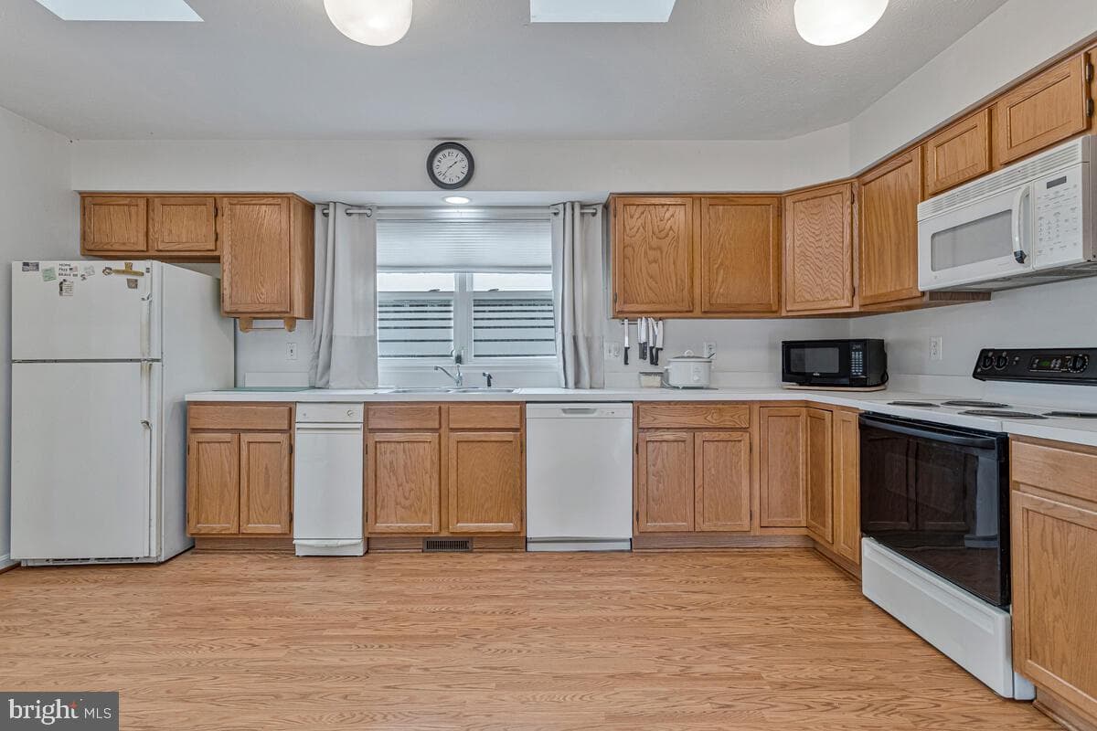 6984 Bluebird Hill Place photo 33