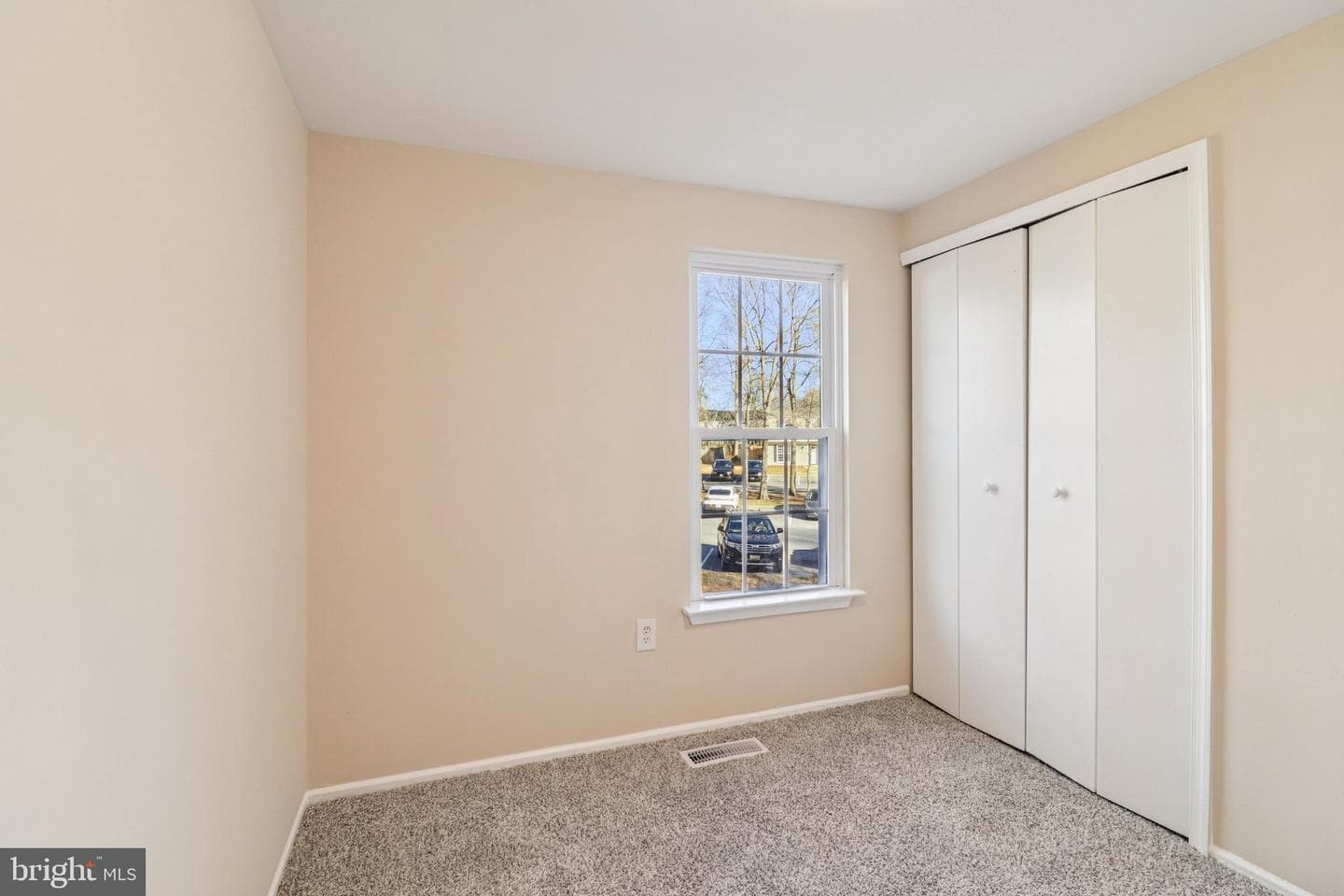 2575 Robinson Place photo 15