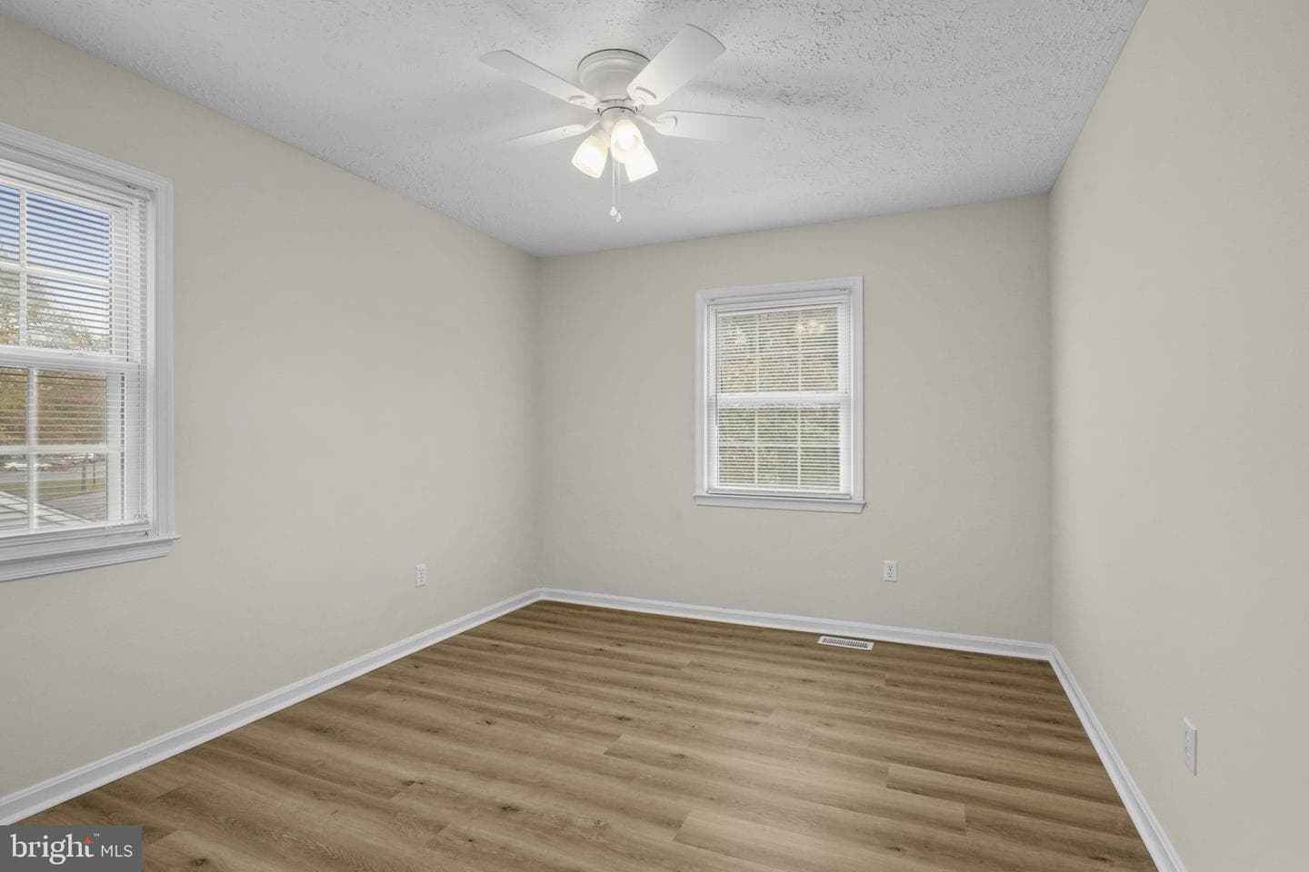 4130 Lancaster Circle photo 28