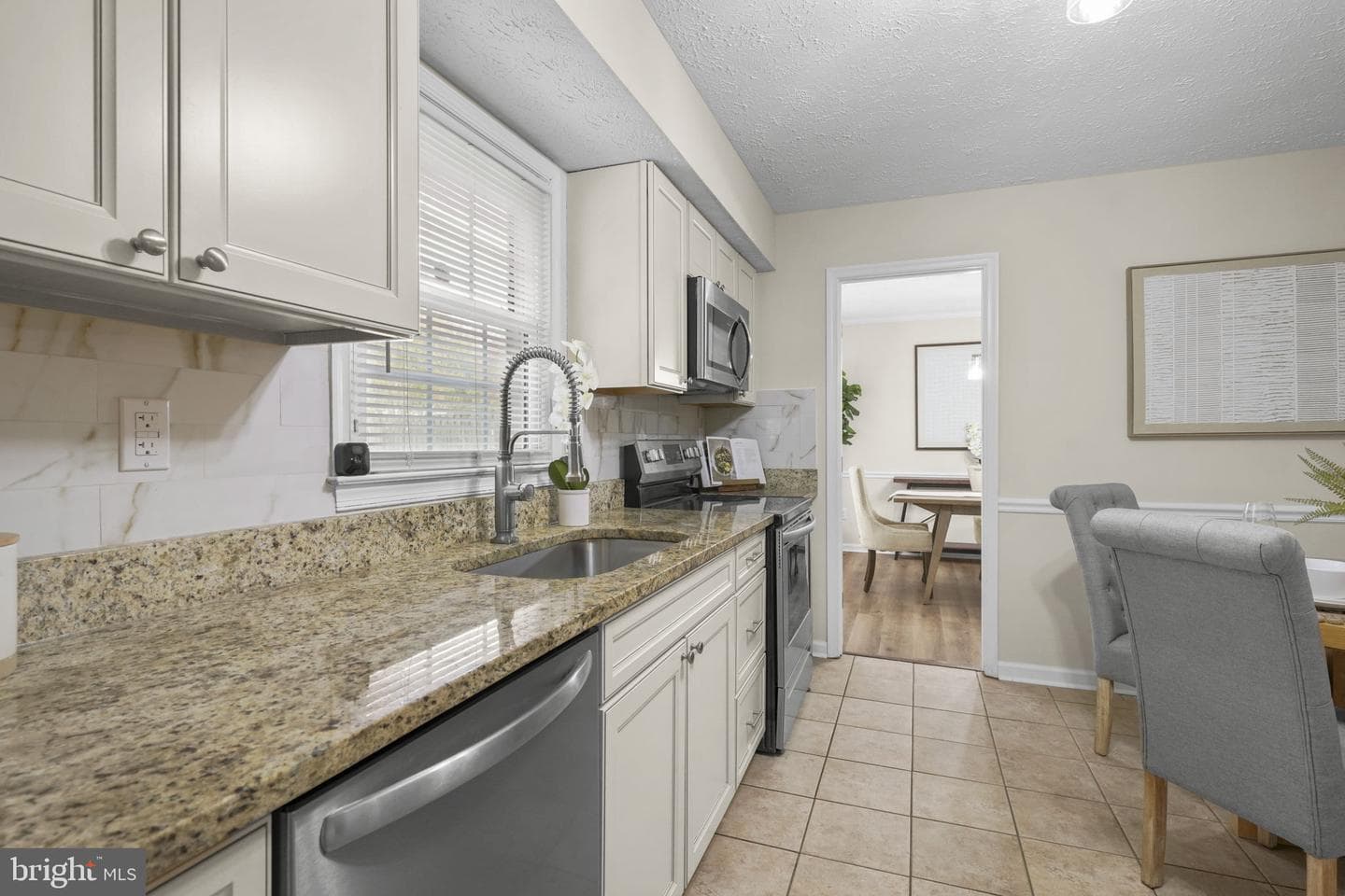 4130 Lancaster Circle photo 5