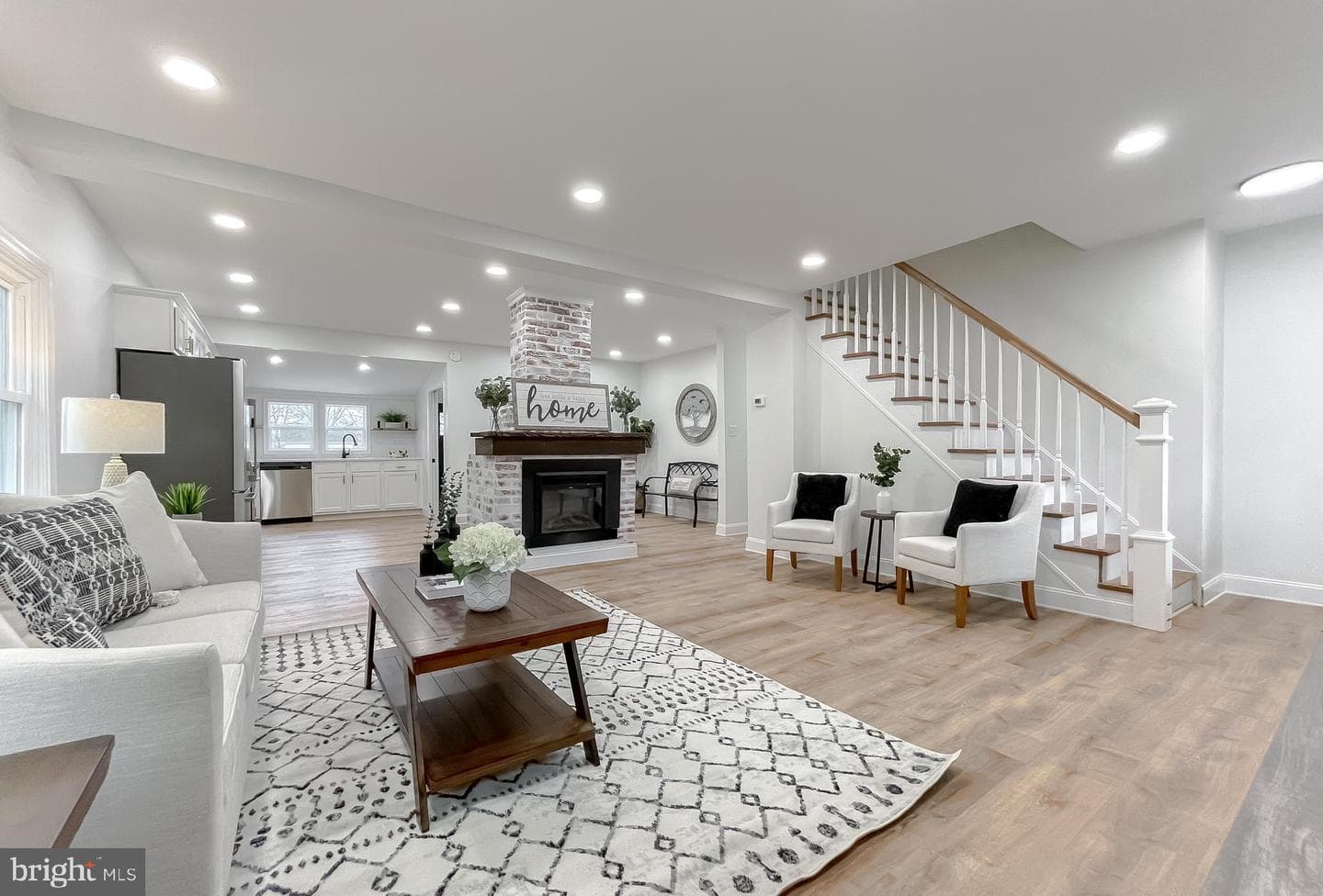 8285 Verne Place photo 11