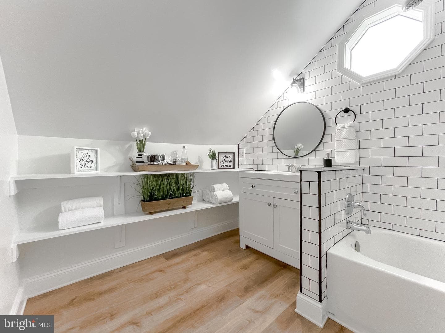 8285 Verne Place photo 32