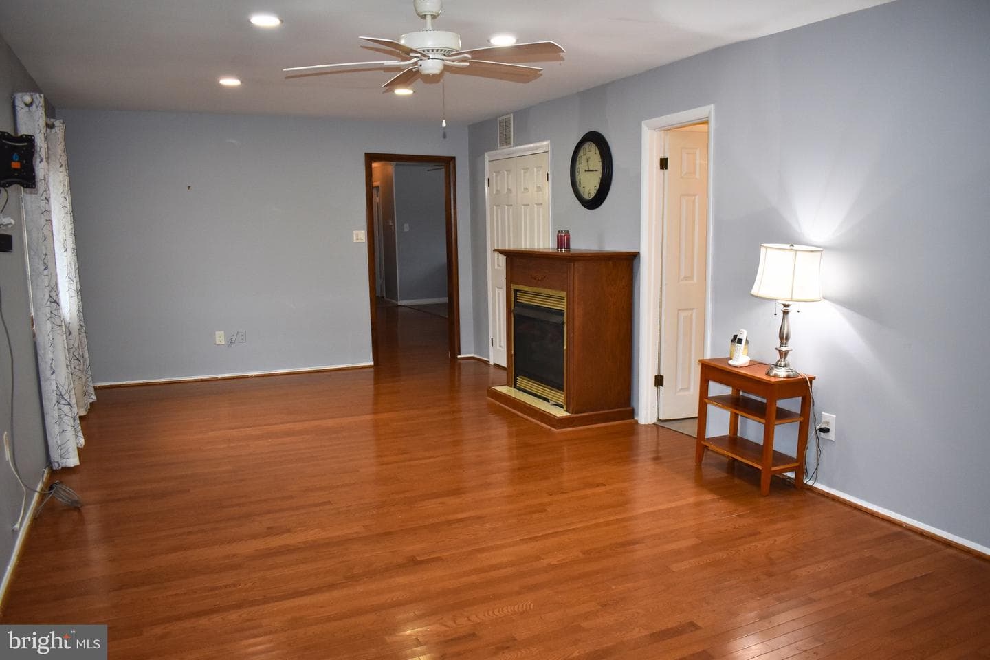 14807 Woodville Road photo 27
