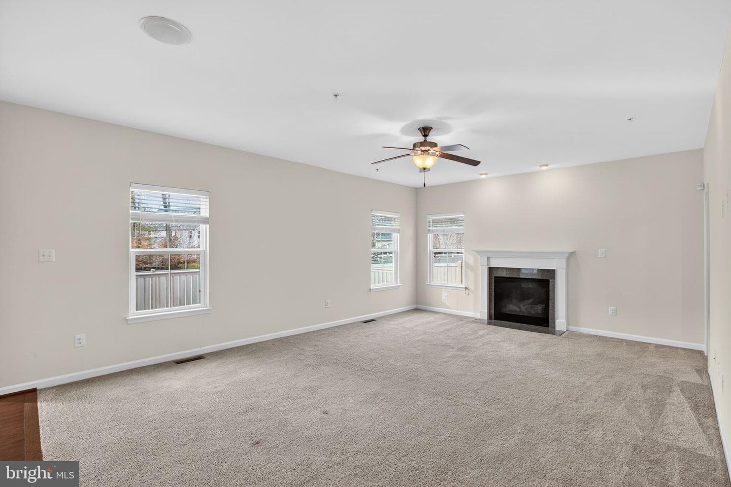 9273 Rock Lynn Circle photo 10