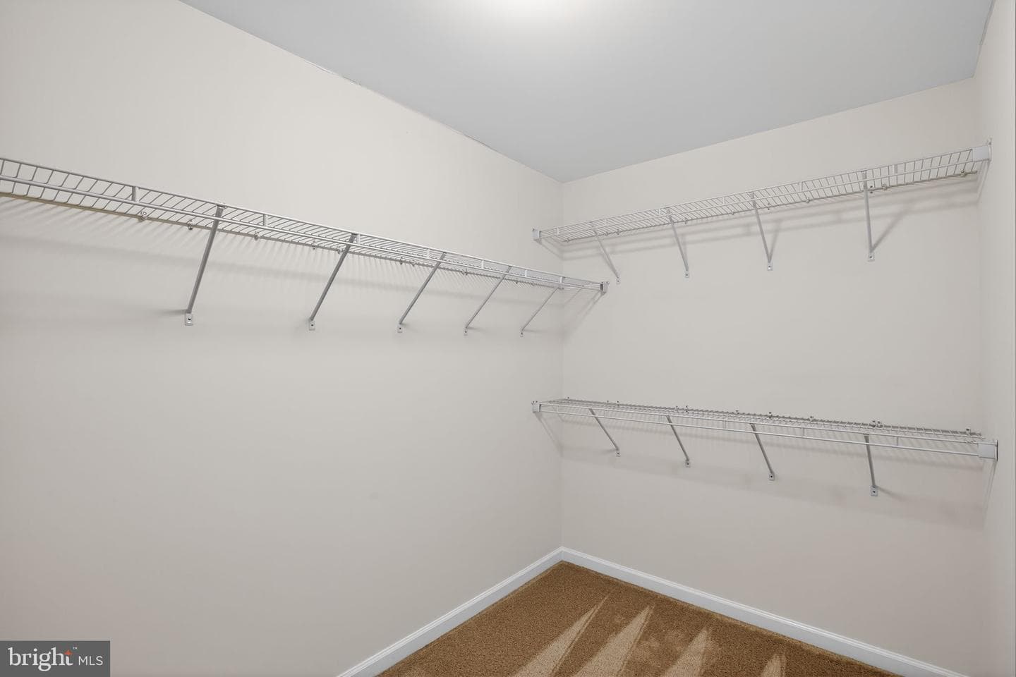 9273 Rock Lynn Circle photo 16